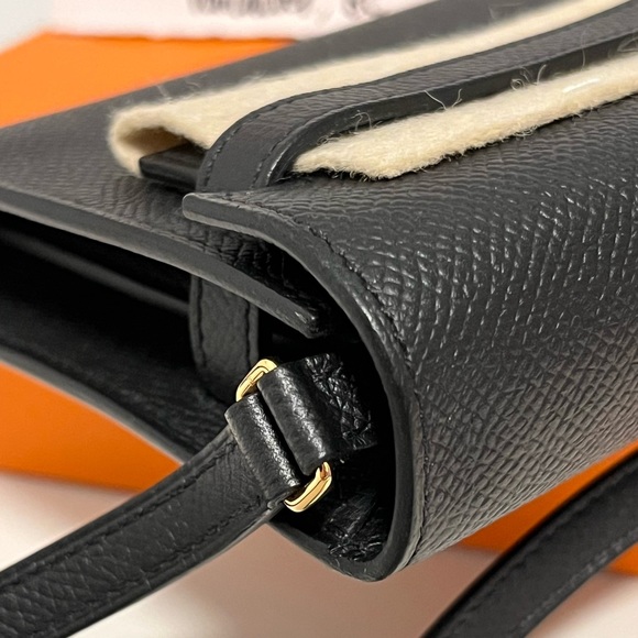 Hermes Kelly To Go Noir Epsom GHW - Picture 6 of 16